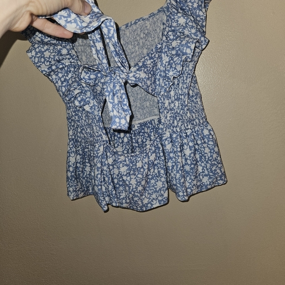 Nation LTD women's jenny floral ruffle pima cotton top blossom blue - Picture 7 of 8